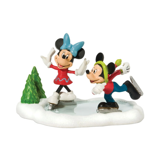 Mickey & Minnie Go Skating 811274