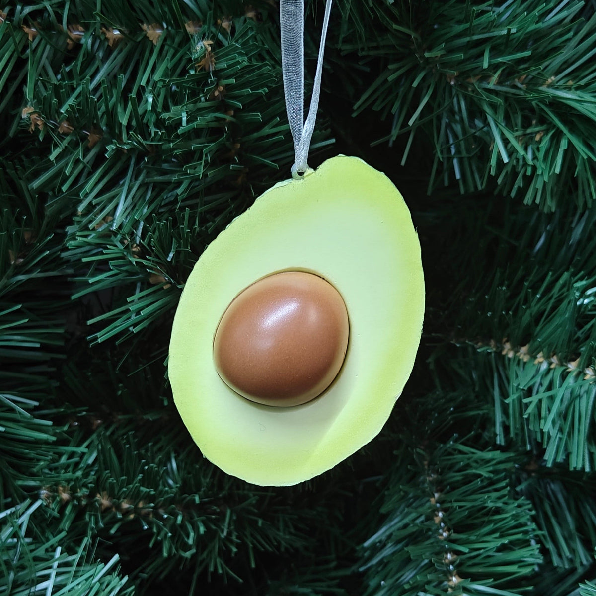 4" Avocado Ornament D2828G