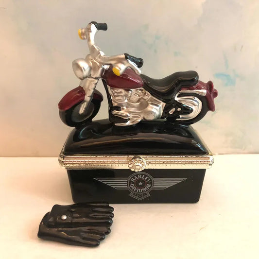 Harley-Davidson Fatboy Motorcycle with Gloves Hinged Box 33636-6
